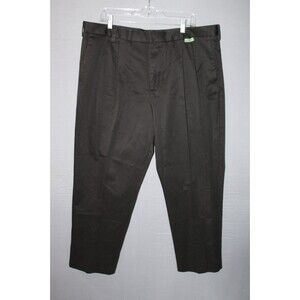 Dockers D3 Classic Fit Pleated Brown Khaki Pants Mens Size 40 x 29